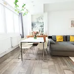 Superb Location & Chic W' 2bedroom Appartement *