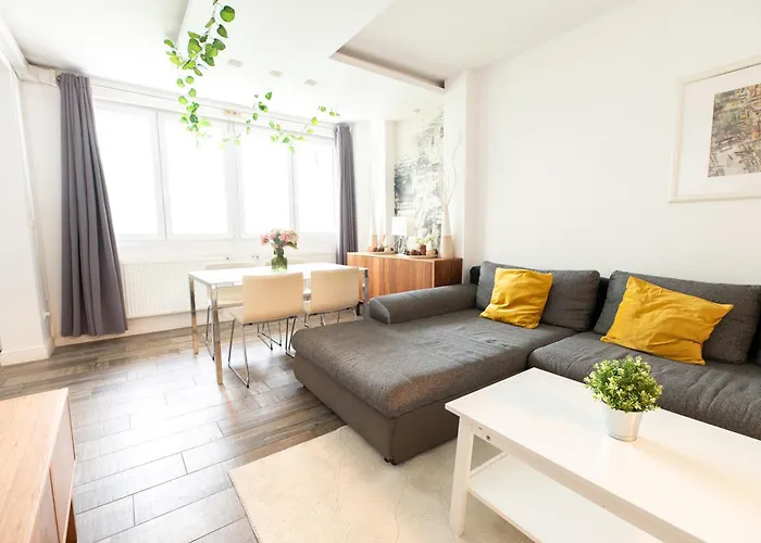 Superb Location & Chic W' 2bedroom Budapeste