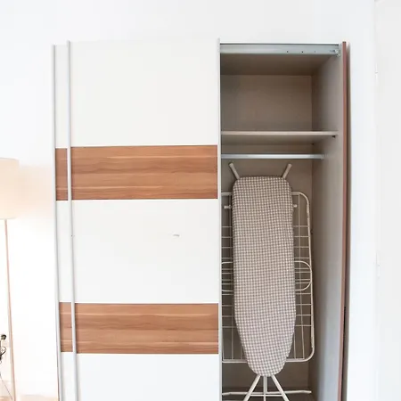 Superb Location & Chic W' 2bedroom Апартаменты *